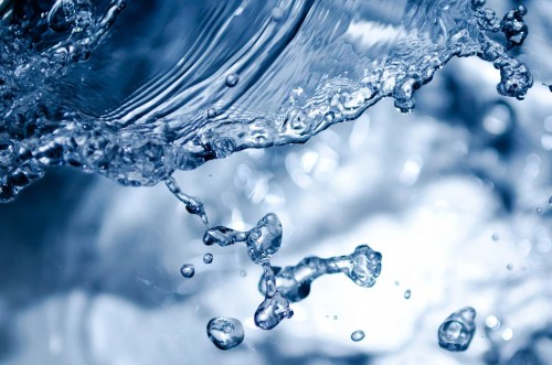 Splashing-Splash-Aqua-Water-Pouring-Clear-Droplet.jpg