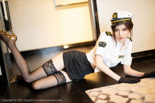 Xiao-Xi-juju---Sexy-Girl-in-Colorful-Police-Uniform---19.jpg