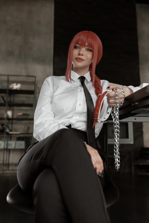 Makima (Chainsaw Man) Sexy Girl [Alina Becker] Anime Cosplay 3