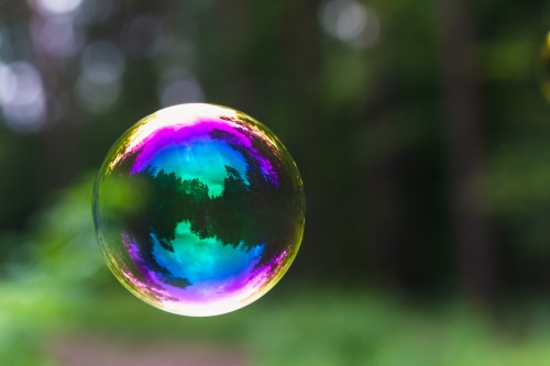 Soap-bubble-Bubble-Reflection-Floating-Colorful.jpg