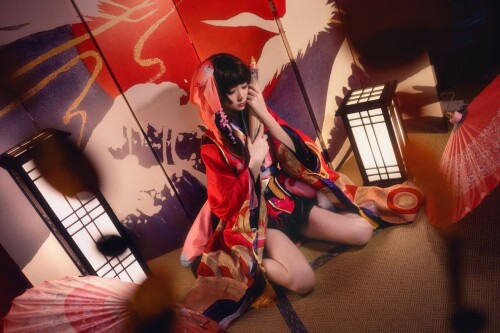 Nantao-Momoko-Momoko-Kagura-Onmyoji-Kimono-Sexy-Girl-Anime-Cosplay---6.jpg